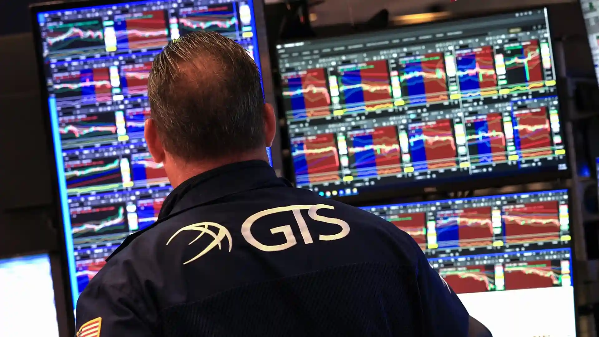 U.S. Treasury Yields Hit Danger Zone as Bond Markets Surge