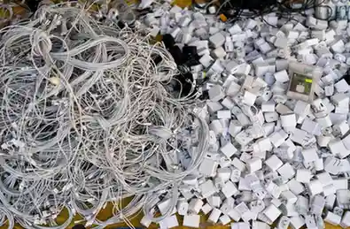 Malaysia Bans E-Waste Imports, Pledges Crackdown on Illegal Dumping